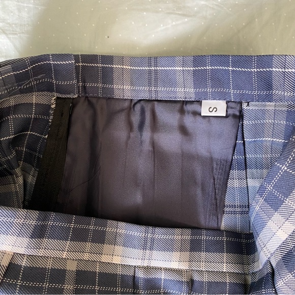 Plaid pleated skirt - Picture 9 of 9